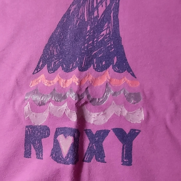 ROXY girls T shirt, purplr with waves pic, size 10 - Picture 3 of 3